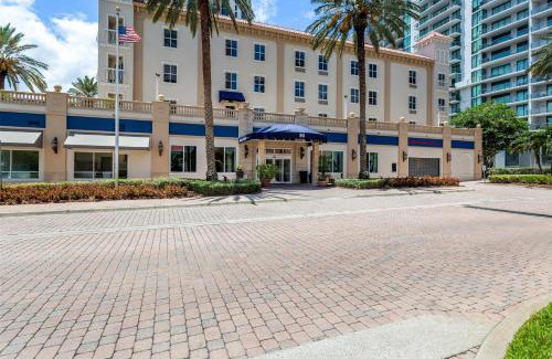 St. Petersburg Hotel | Hampton Inn & Suites St. Petersburg/Downtown