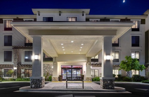 San Luis Obispo Hotel | Hampton Inn & Suites San Luis Obispo