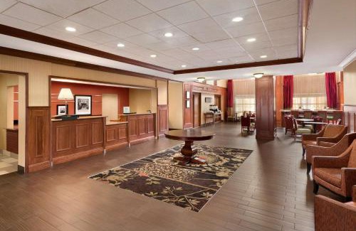Williamsburg Hotel | Hampton Inn & Suites Williamsburg Historic District