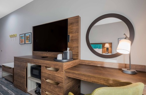 Williams Hotel | Hampton Inn Williams