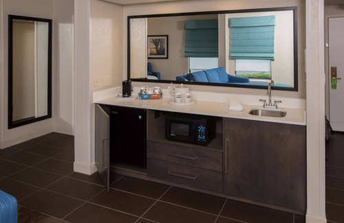 Wooster Hotel | Hampton Inn Wooster