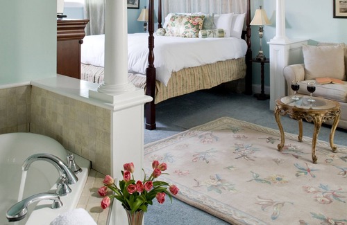 Lenox Hotel | Hampton Terrace Inn