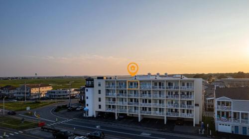 Hampton Apartment | Hampton Tides-Ocean View-Top Floor With Balcony