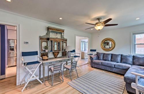 Hampton Bays House | Hamptons Bay Home on Shinnecock Bay with Yard!