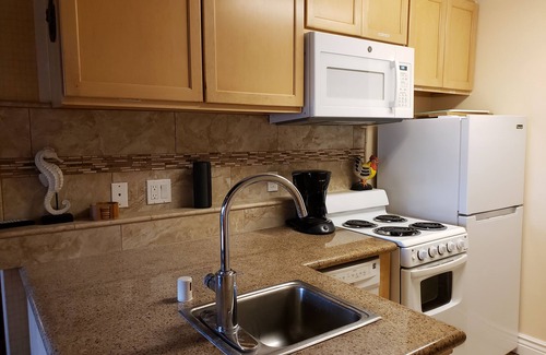 Princeville Apartment | Hanalei Bay RESORT 2312 169.00 Sep21-23 BlowOut Sale BeachFront 10 Star Reviews!
