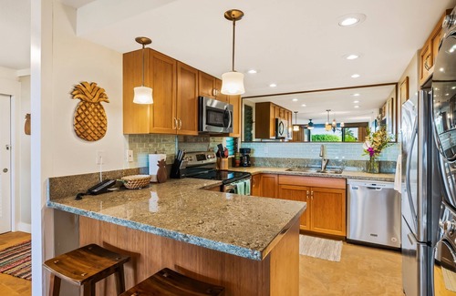 Princeville Condo | Hanalei Bay Resort 7102, 1 King, Queen Sleeper, AC,Full Kitchen,Washer & Dryer