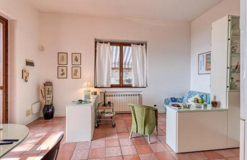 Latte Apartment | Hanbury Apt Pool And Sea - Happy Rentals