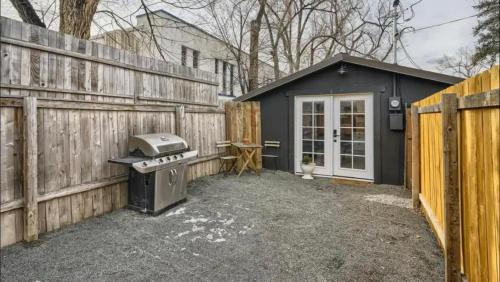 Central Colorado Springs Apartment | Hancock Cottage BBQ Private Patio Fast WiF