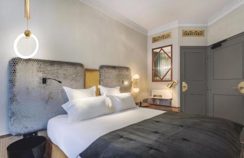 Les Halles Hotel | Handsome Hotel