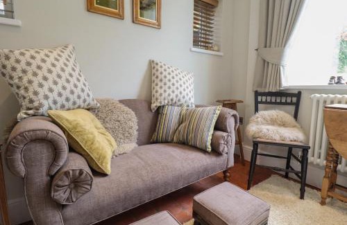 Horncastle House | Hangmans cottage