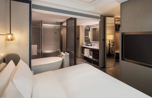 Hangzhou Hotel | Hangzhou Wulin GDA Hotel, Vignette Collection by IHG