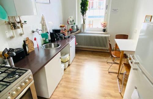 Vahrenwald Apartment | Hannover List 2 bedroom home away from home