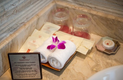 French Quarter Hotel | Hanoi E Central Hotel