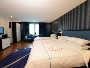 French Quarter Hotel | Hanoi Emerald Waters Hotel & Spa