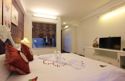 Hang Trong Hotel | Hanoi Inner Hotel