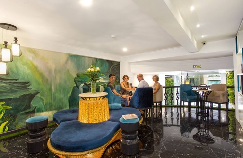 French Quarter Hotel | Hanoi La Selva Hotel