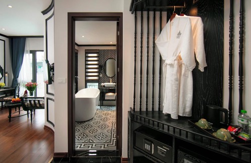 Old Quarter Hotel | Hanoi Le Chateau Hotel & Spa
