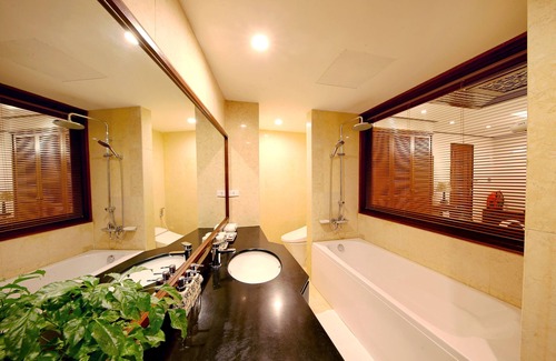 Hanoi Backpacker Quarter Hotel | Hanoi Nostalgia Hotel & Spa