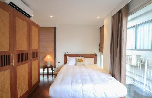Quang An Apartment | Hanoi Seasons House 03 bedroom for rent in Westlake