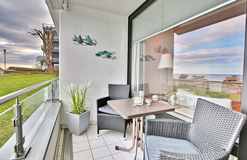 Scharbeutz Apartment | Hanseat Apartment 13 Traumnest - Hanseat on the slope 3 - 5