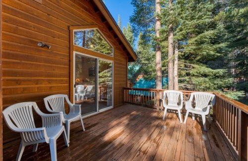 Truckee House | Hansel by AvantStay Pool Table 5mins to Skiing