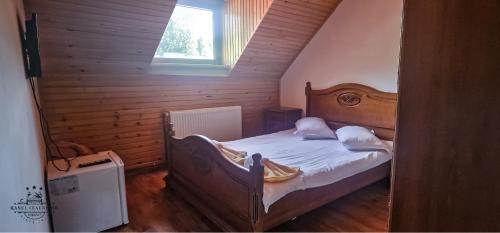 Gura Humorului House | Hanul Ceaunelor Voronet