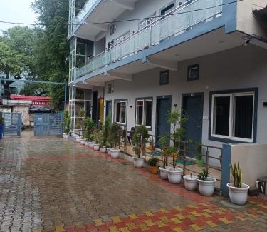 Tapovan Hotel | Hanumant Resort