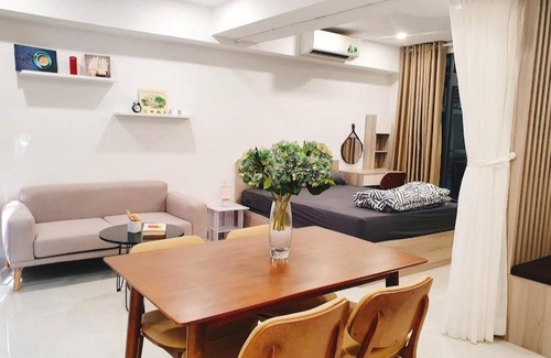 Bai Chay Apartment | HANZ Front Hotel Dinh Huong Halong