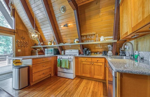 Summit Estates House | Happier Cabin