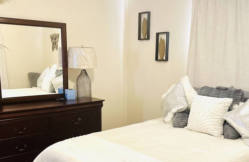Pleasant Shade House | Happiness On The Hill