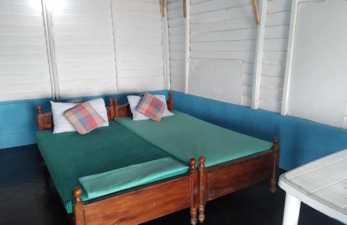 Hambantota Ski Chalet | Happy Beach Cabana