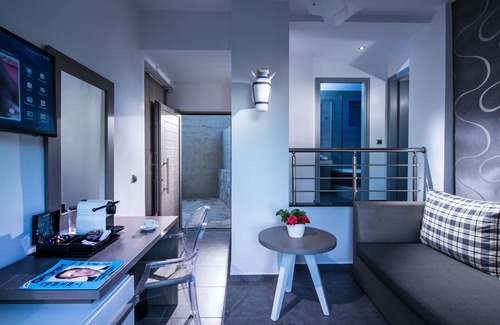 Agia Pelagia Hotel | Happy Cretan Suites