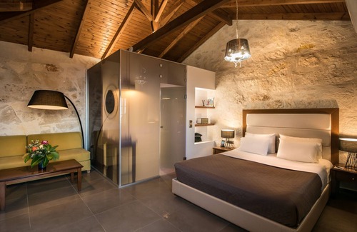 Agia Pelagia Hotel | Happy Cretan Suites