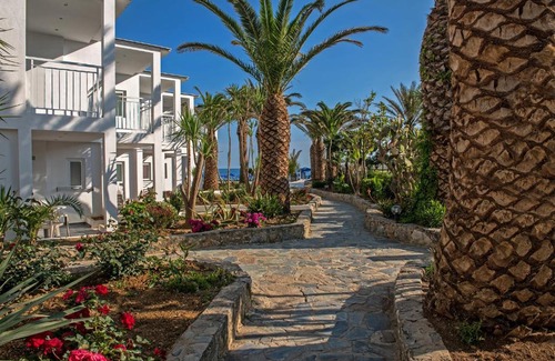 Paralia Kourna Hotel | Happy Days Beach Hotel