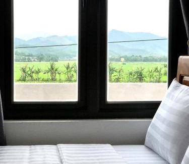 Son Trach Hotel | Happy field homestay Phong Nha