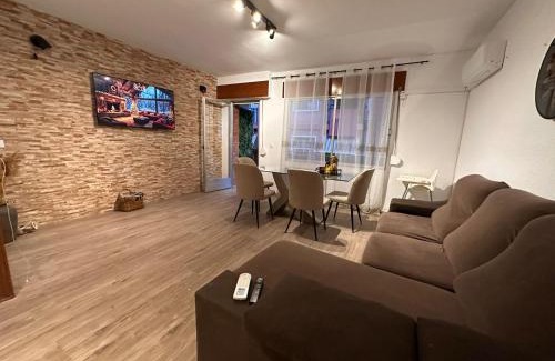 Pla del Bon Repos Apartment | Happy Hideaway