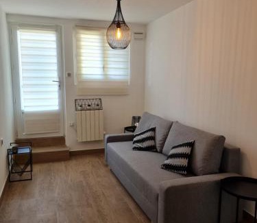 Valenton Apartment | Happy Home