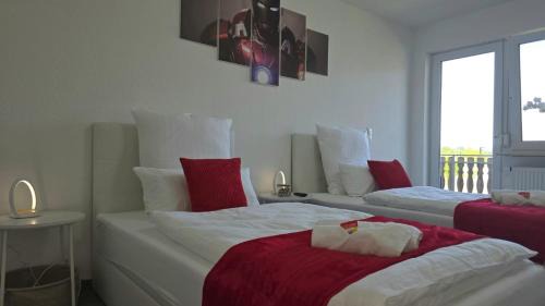 Oberau Apartment | HAPPY HOMES FUN - Up to 8 - Küche - W-LAN - Netflix - PS5 - Badewanne