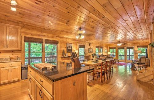 Ellijay House | Happy Jacks Cabin on River with Deck and Game Room!