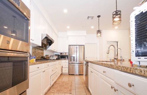 Mira Loma House | Happy Jurupa Golf(one room)
