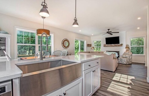Miami Park House | Happy Landings - Coastal home with tram and stairs to beach access!