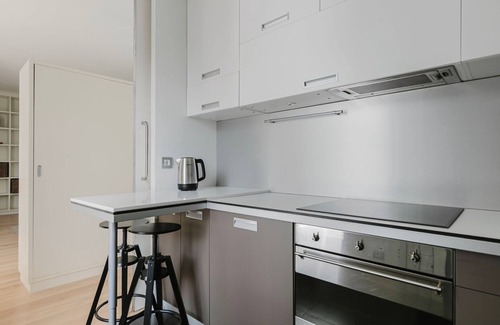 Salamanca Apartment | Happy Lista 2BR w/A/C, 5 min from El Retiro Park, by Blueground