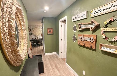 Sanford House | Happy Palette Home Close to downtown Fenced yard