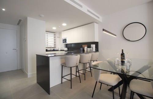 Fuengirola Apartment | Happy Travel Jasmine Higueron