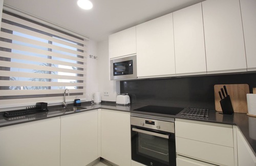Fuengirola Apartment | Happy Travel Jasmine Higueron
