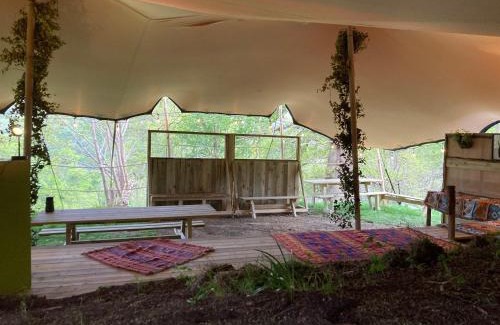Abergele House | Hapus Hideaway Retreat Site Sleeps 29