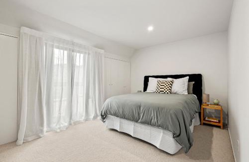 Christchurch City Centre House | Harakeke Whāre - Christchurch Holiday Homes