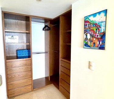 Las Glorias Apartment | Harbor 8005 by Moikkarentals