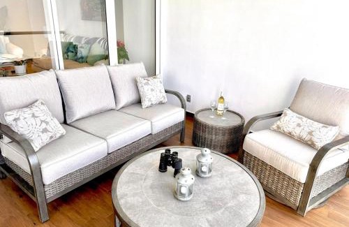 Las Glorias Apartment | Harbor 8005 by Moikkarentals
