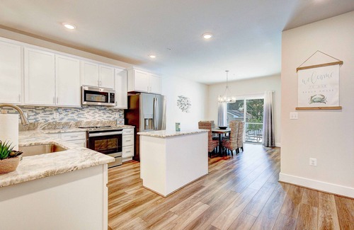 Rose Haven House | Harbor Breezes at Herrington Harbor